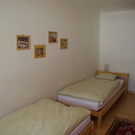Tgesa Marlotscha Apartment Savognin